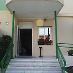Ute Hotel