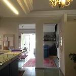 Ute מלון 3*