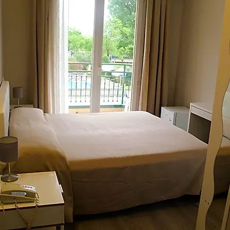Ute Hotel