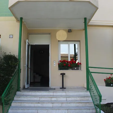 Ute Ξενοδοχείο